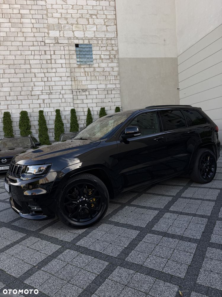 Jeep Grand Cherokee - 4