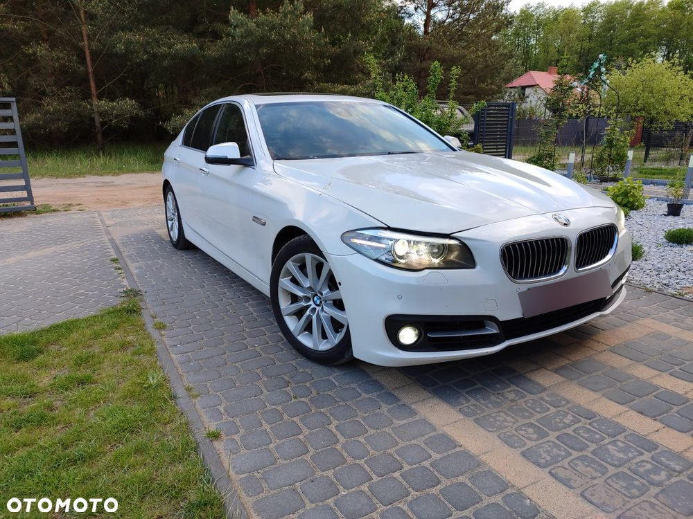BMW Seria 5 530d xDrive - 15