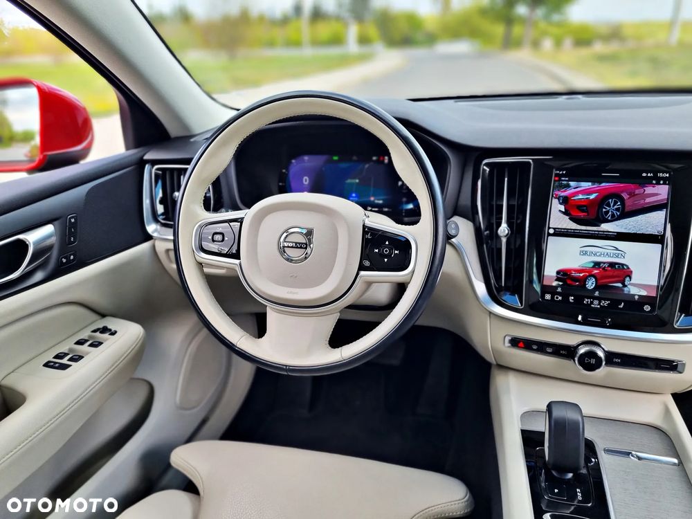 Volvo V60 B4 D Geartronic Momentum Pro - 16