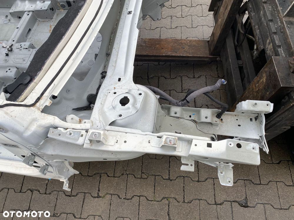 ĆWIARTKA PRAWA PRZÓD PODŁUŻNICA 934 JEEP AVENGER - 2