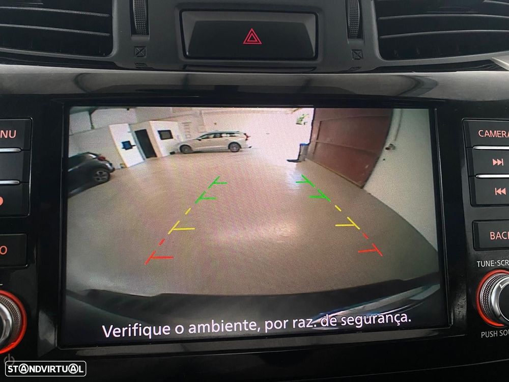 Nissan Navara 2.3 dCi CD 4WD N-Connecta - 29