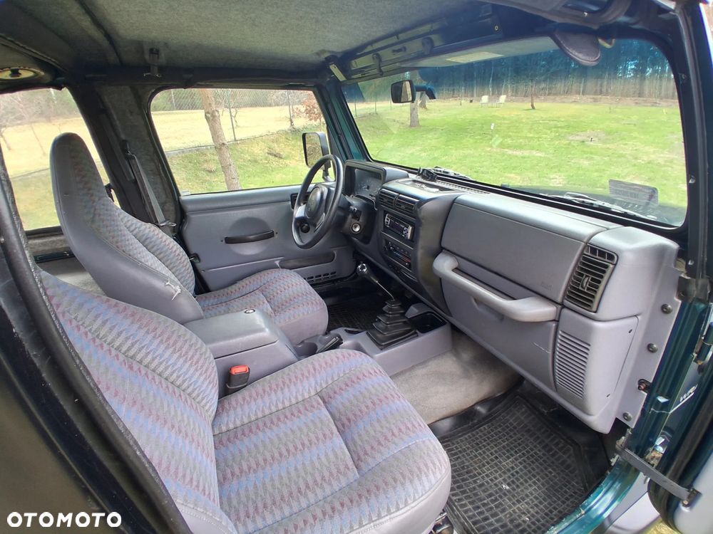 Jeep Wrangler ver-2-5l - 11