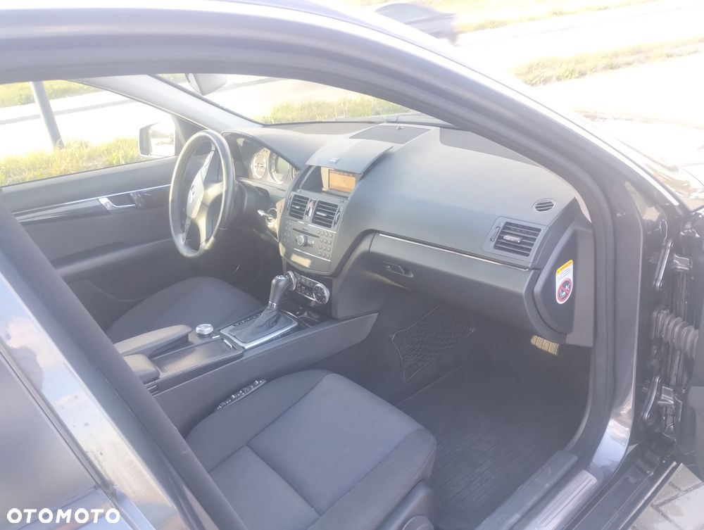Mercedes-Benz Klasa C 200 CDI DPF Automatik - 8