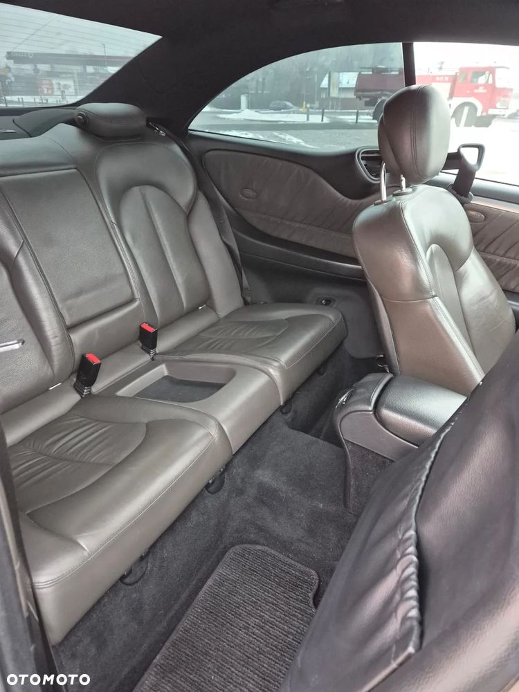 Mercedes-Benz CLK - 18