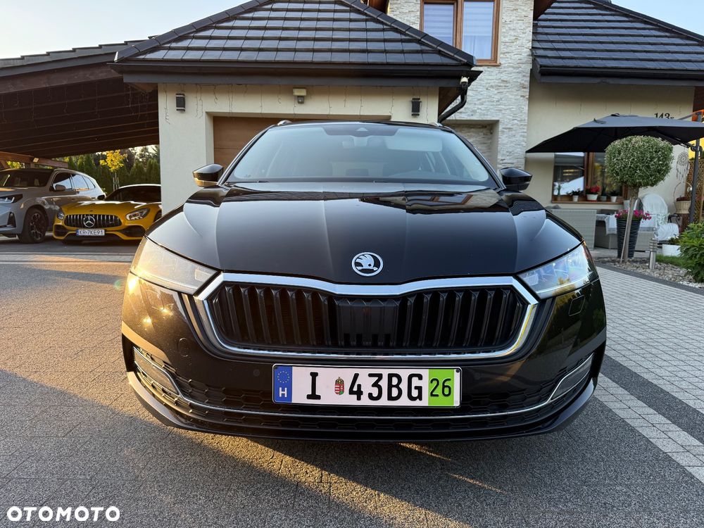 Skoda Octavia 2.0 TDI Elegance DSG - 5