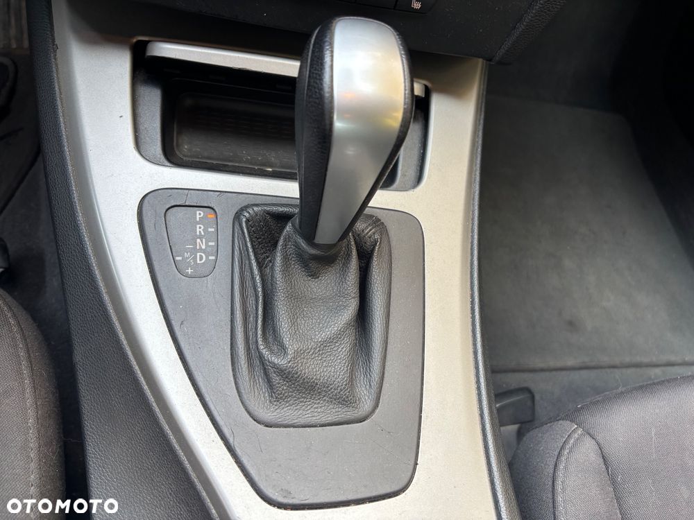 BMW Seria 3 - 12