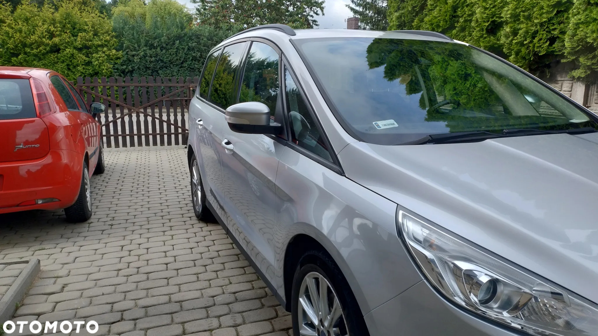 Ford Galaxy 2.0 TDCi Trend - 4