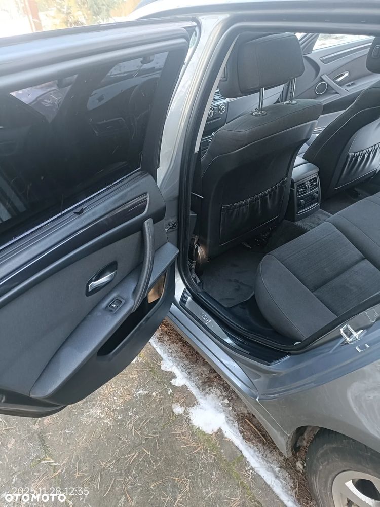 BMW Seria 5 520d - 15