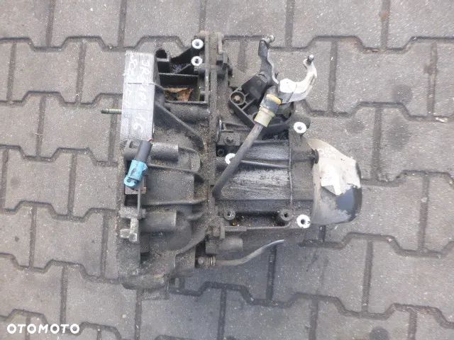 MANUALNA SKRZYNIA BIEGÓW JR5104 RENAULT SCENIC II 1.6 16V - 2