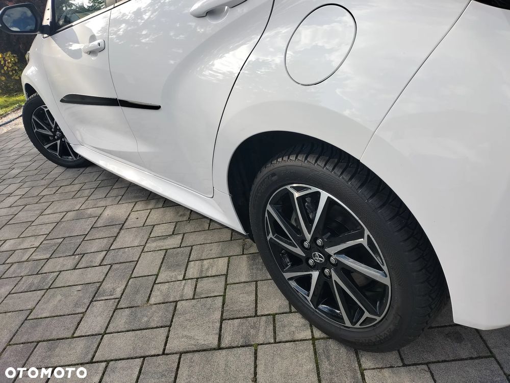 Toyota Yaris 1.5 VVT-iE Style - 14