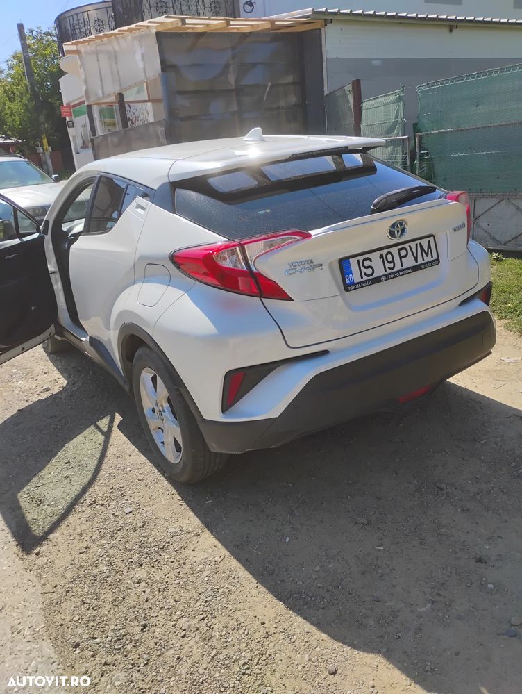 Toyota C-HR - 7