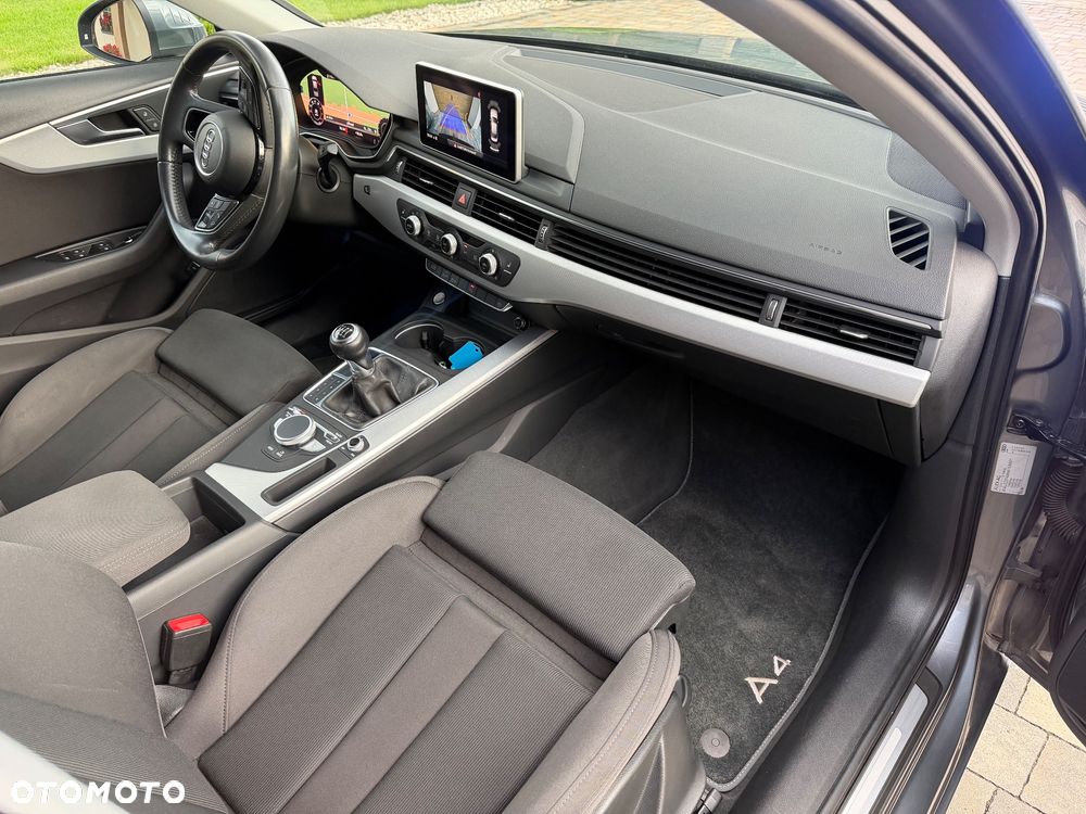 Audi A4 Limousine 2.0 TFSI ultra Sport - 26