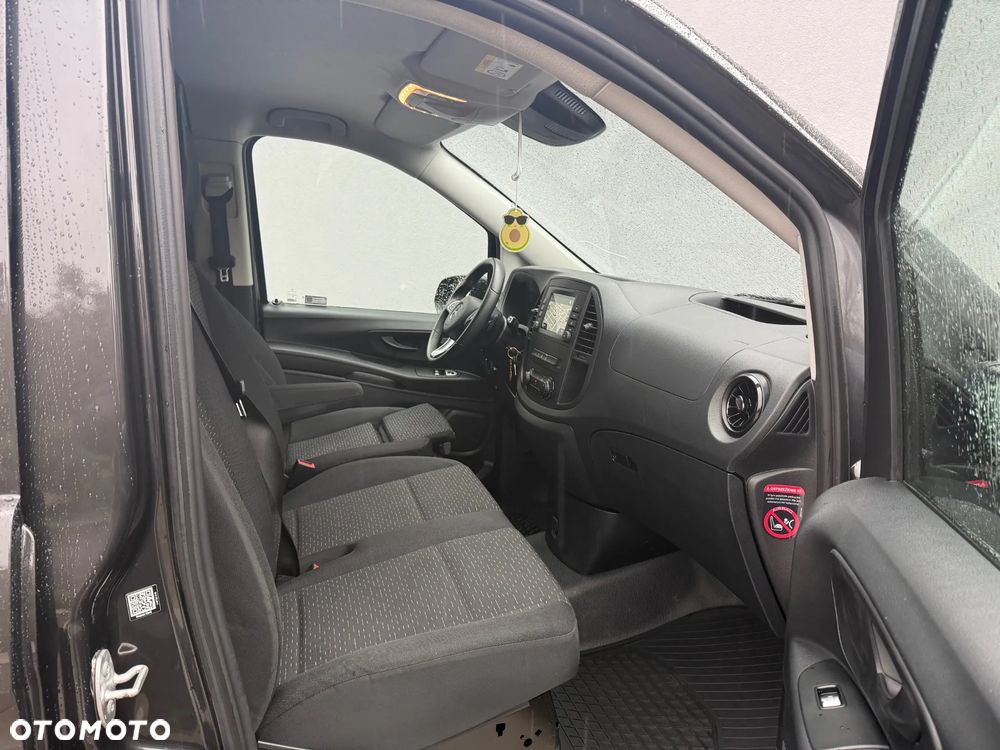 Mercedes-Benz VITO - 10
