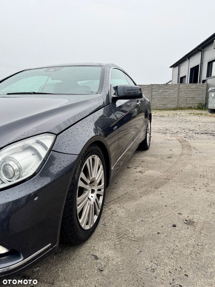 Mercedes-Benz Klasa E 350 CDI DPF BlueEFFICIENCY 7G-TRONIC Avantgarde - 3