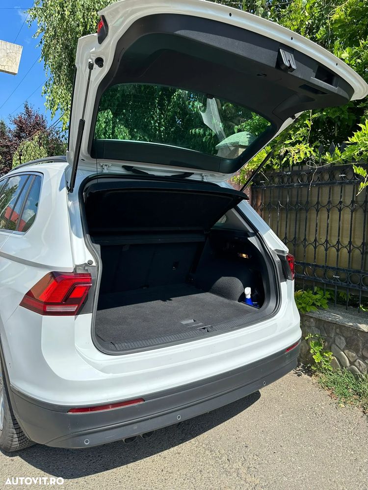 Volkswagen Tiguan - 3