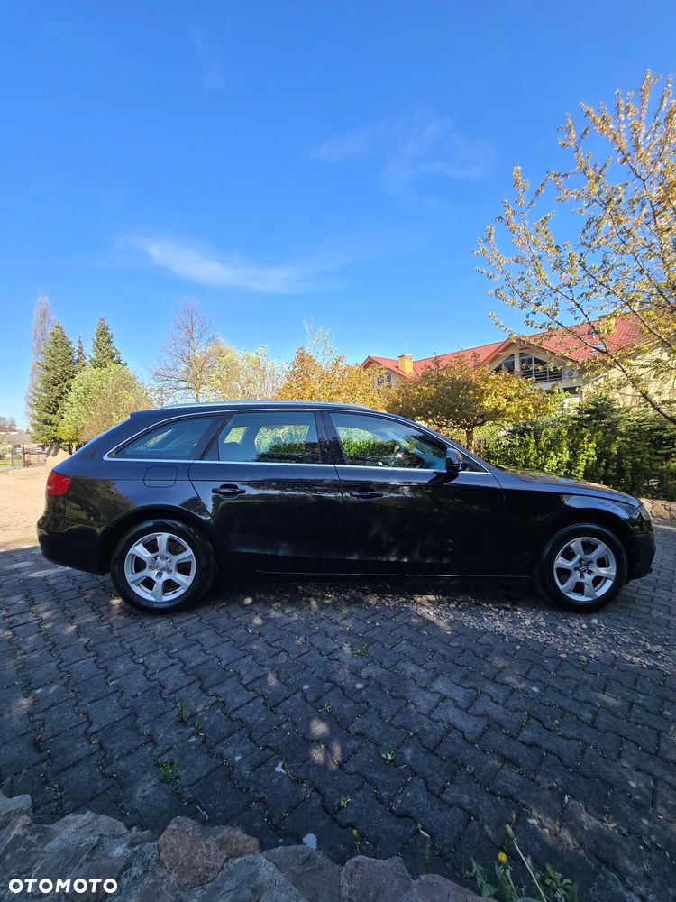 Audi A4 Avant 2.0 TDI DPF Ambiente - 21