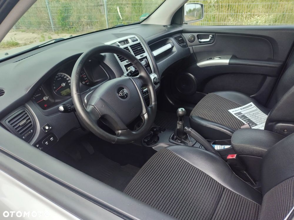 Kia Sportage 2.0 4WD Cup - 6