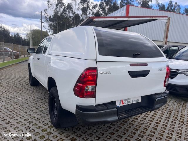 Toyota HILUX CLUB 4x4 150cv LUG. - 4
