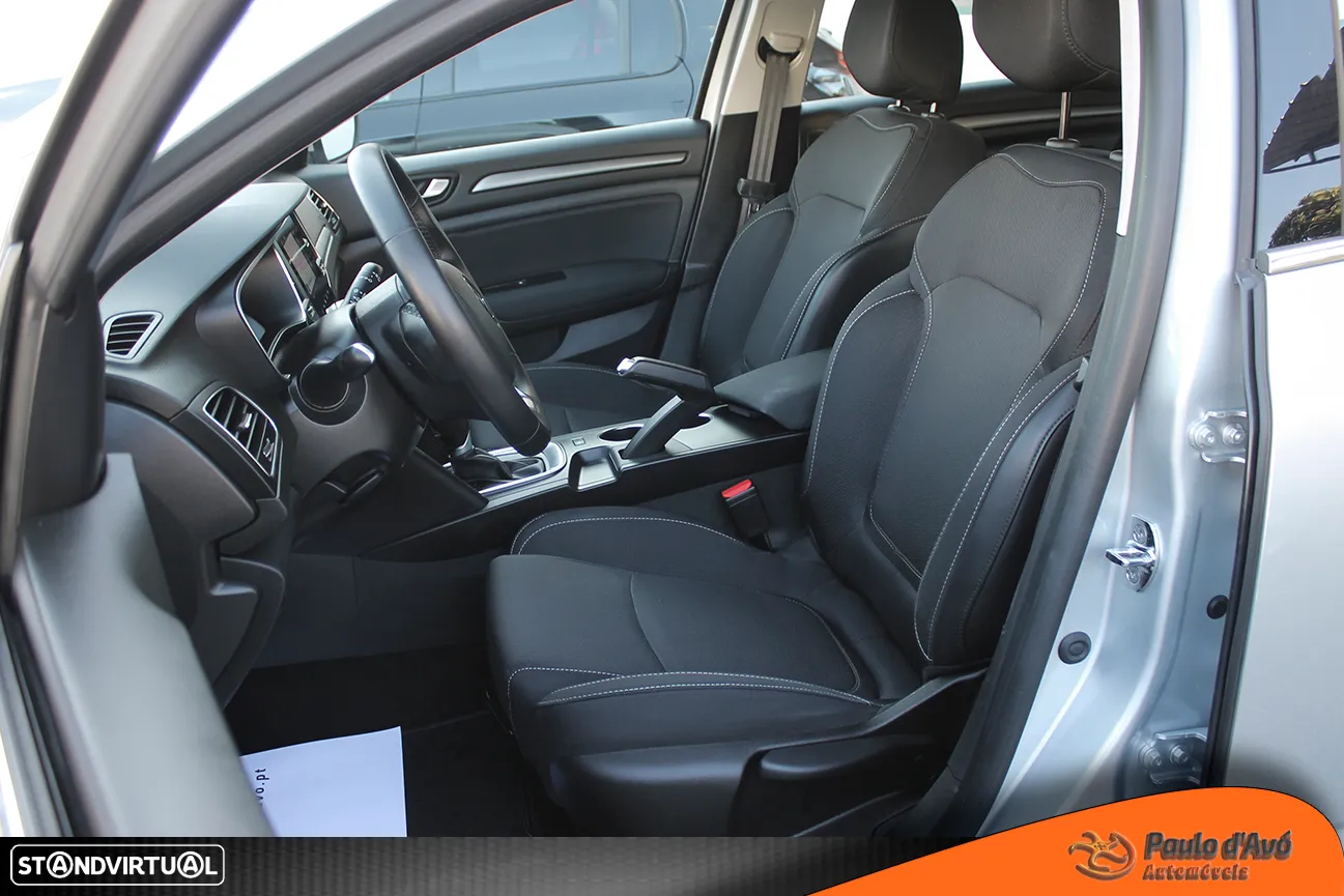 Renault Mégane Sport Tourer 1.5 Blue dCi Zen EDC - 8
