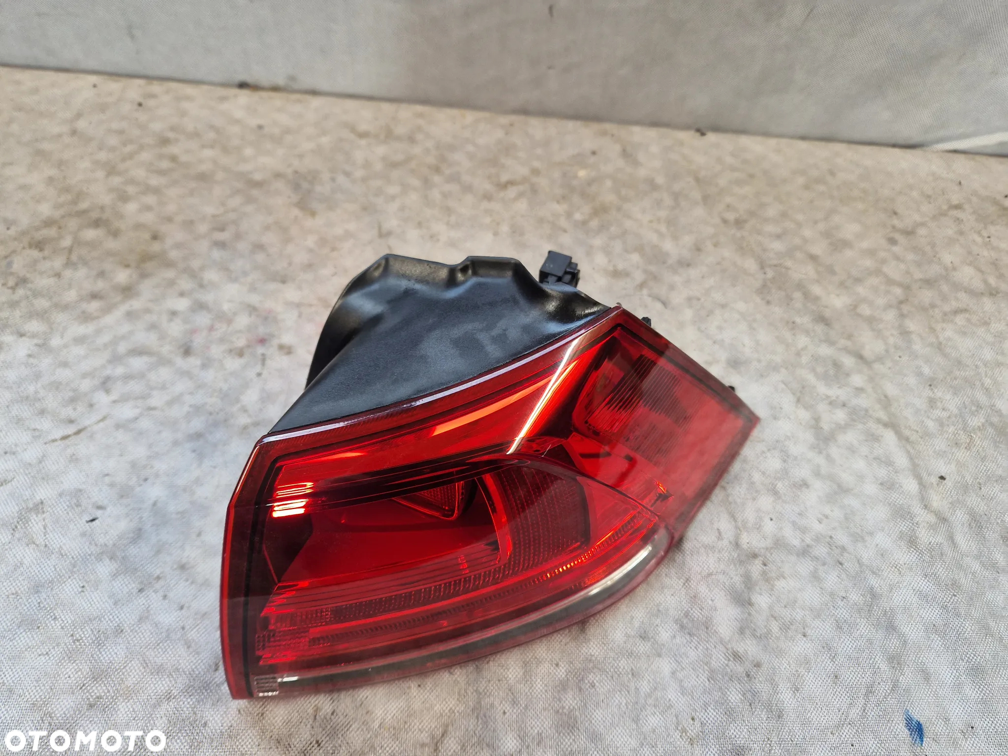 VW Golf VII 7 Lampa Tył Tylna Prawa 5G0 - 3