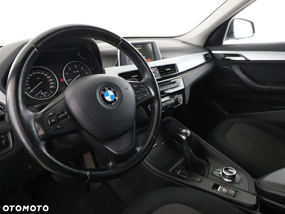 BMW X1 sDrive18d - 15