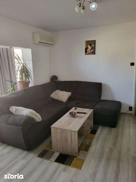 Apartament 2 camere zona Aradului - Imagine principală: 5/8
