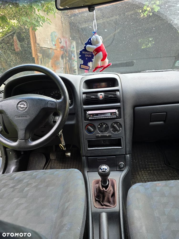 Opel Astra 1.7 DTI - 7