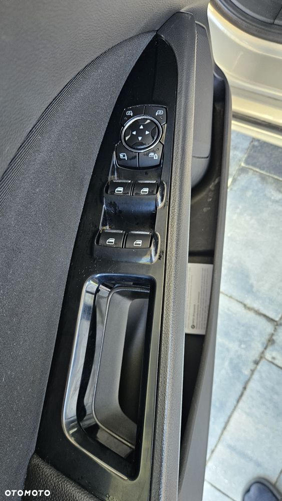 Ford Mondeo 2.0 TDCi Titanium PowerShift - 5