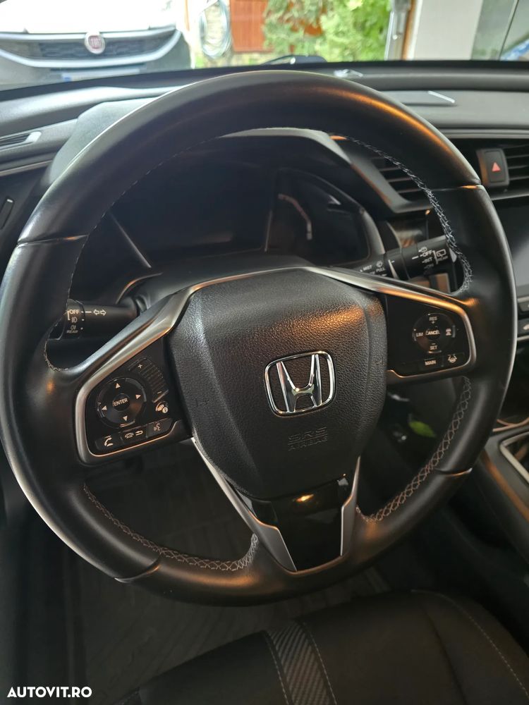 Honda Civic 1.5 VTEC Turbo Sport - 13