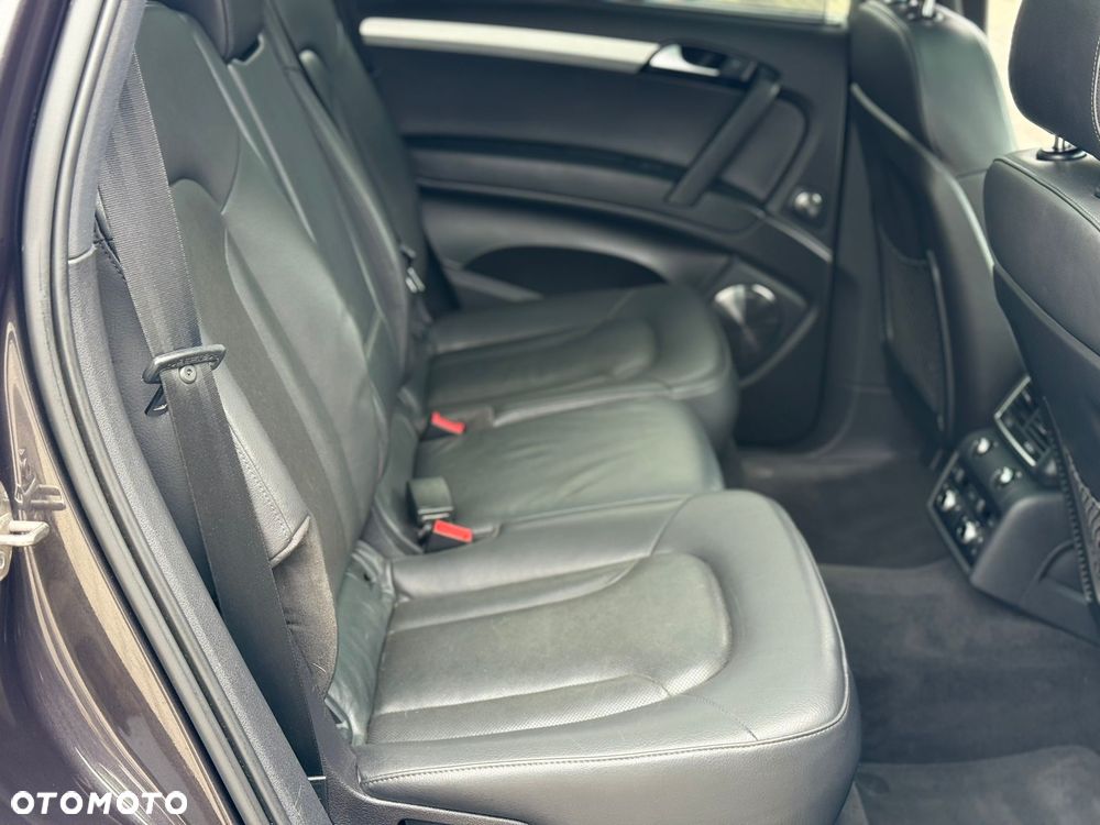 Audi Q7 - 29