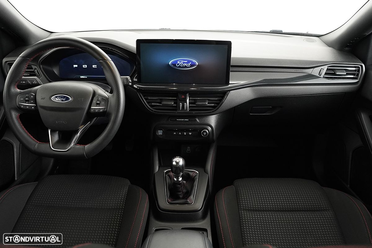 Ford Focus 1.0 EcoBoost MHEV ST-Line - 12