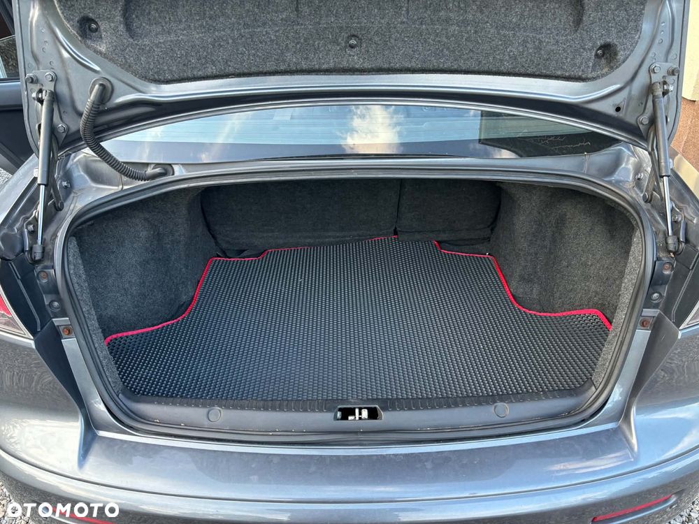 Mitsubishi Lancer 1.6 Inform - 3