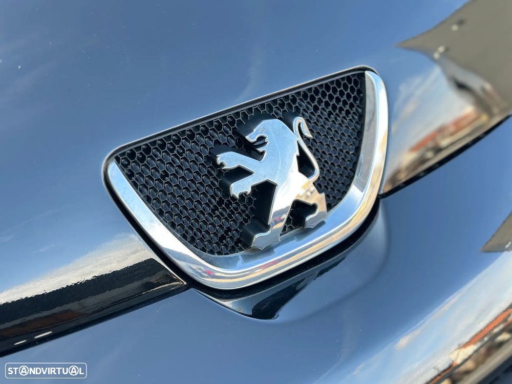 Peugeot 107 1.0 Trendy - 37