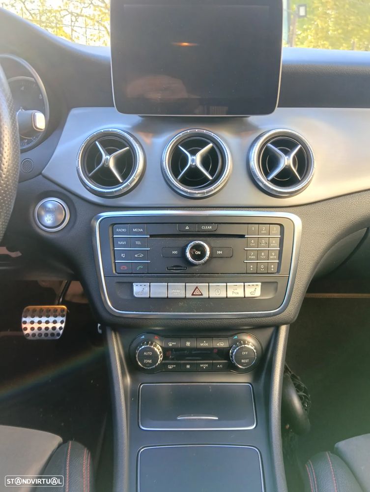 Mercedes-Benz CLA 200 d Shooting Brake AMG Line Aut. - 17