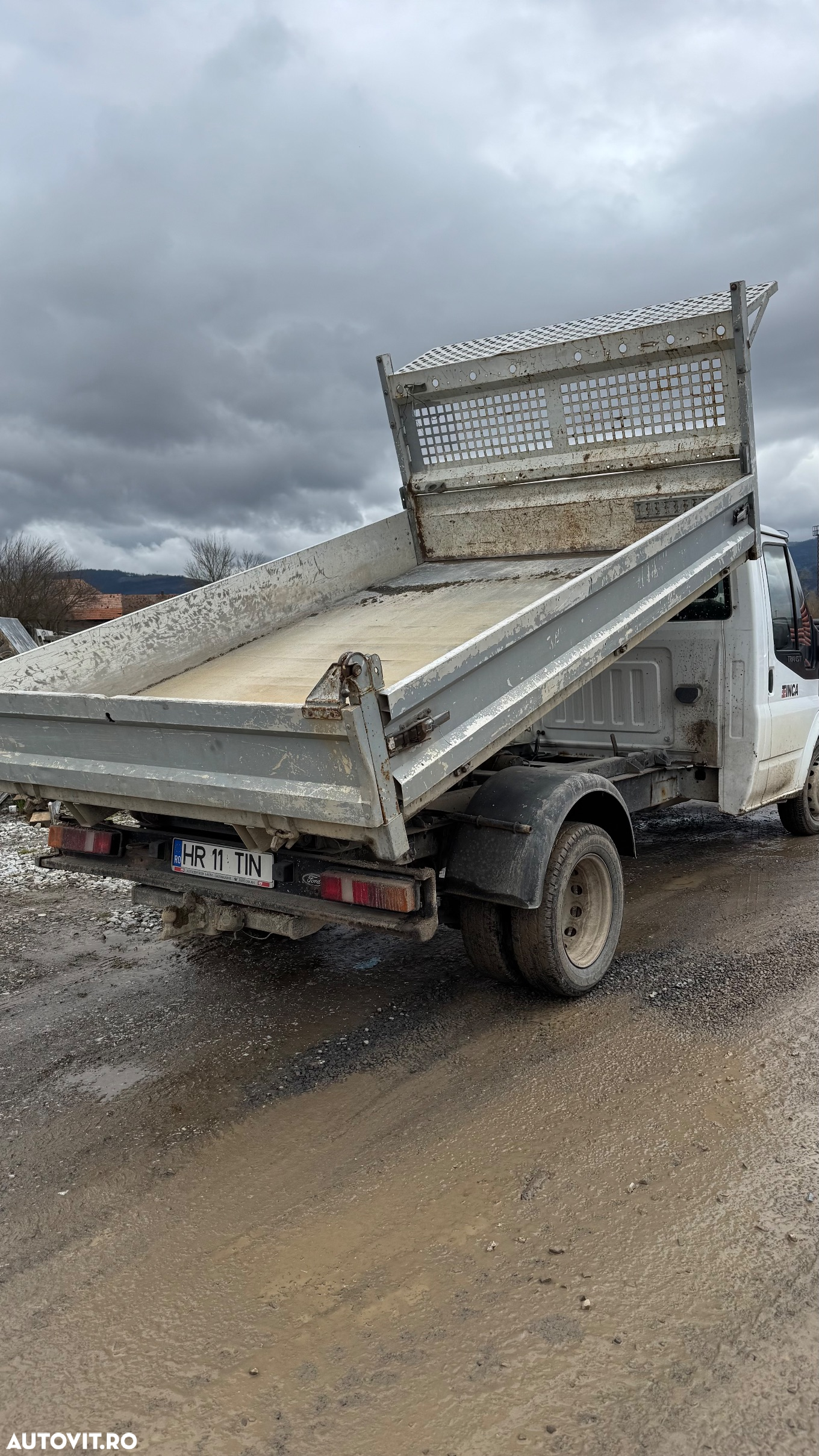 Ford Transit - 4