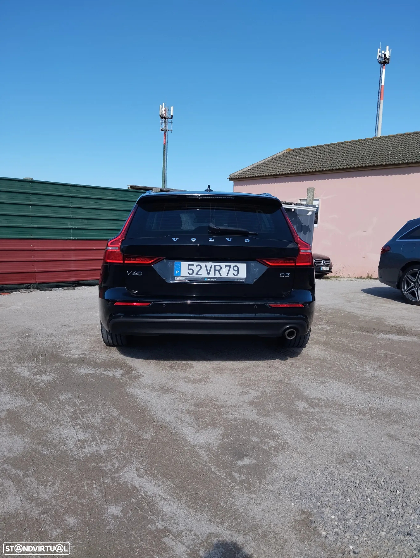 Volvo V60 2.0 D3 Momentum Geartronic - 6