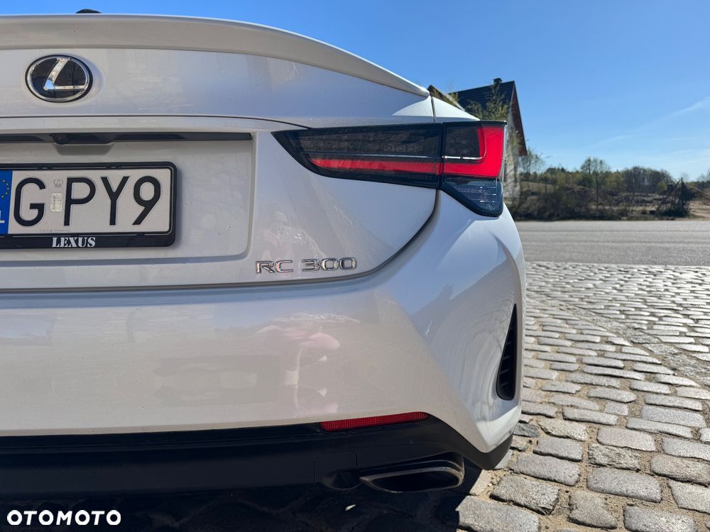 Lexus RC - 14