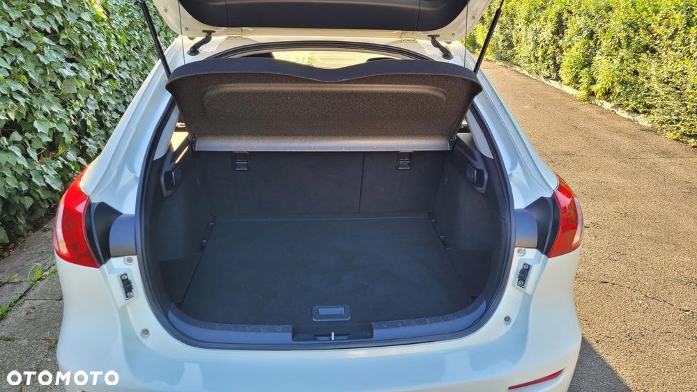 Mitsubishi Lancer - 7