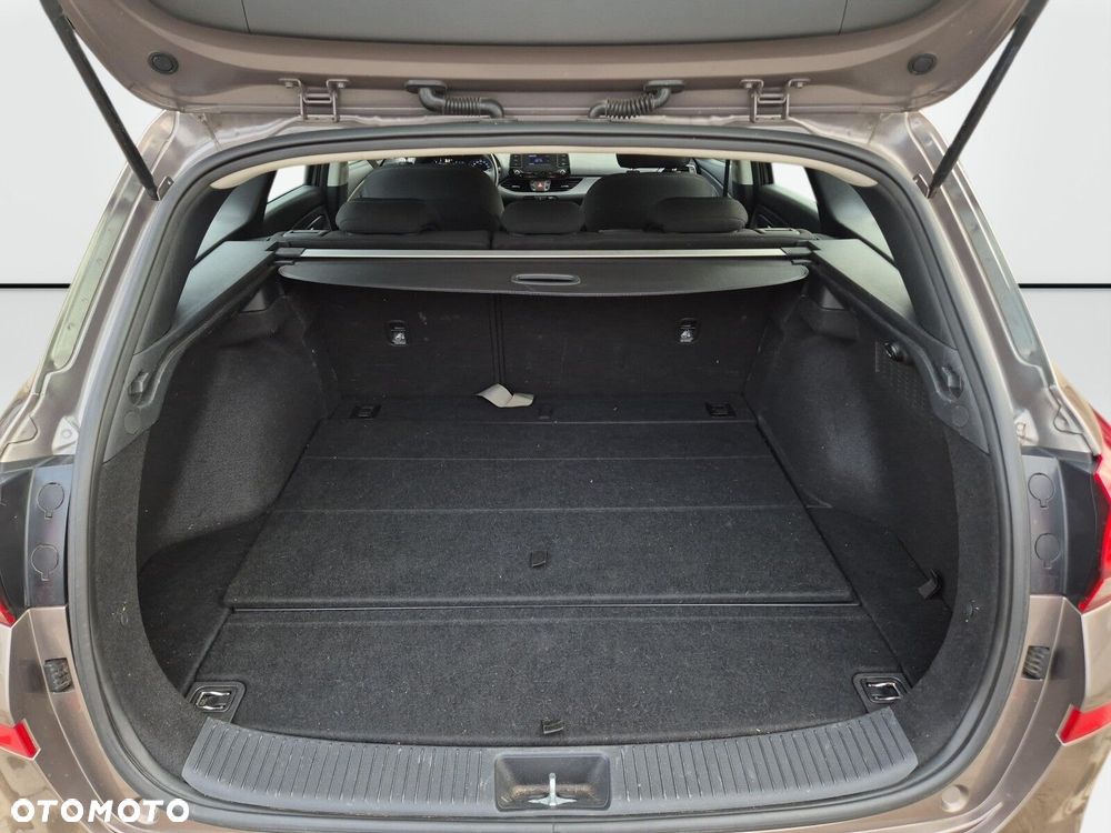 Hyundai i30 1.0 T-GDI Classic + DCT - 23