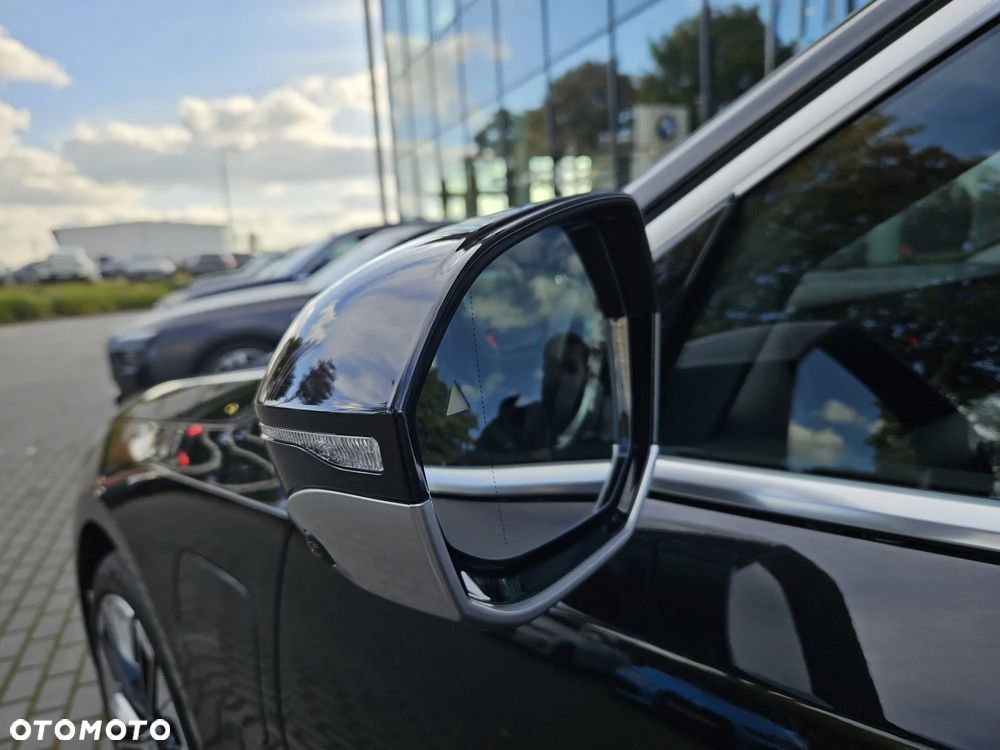 BMW Seria 5 530e PHEV - 27