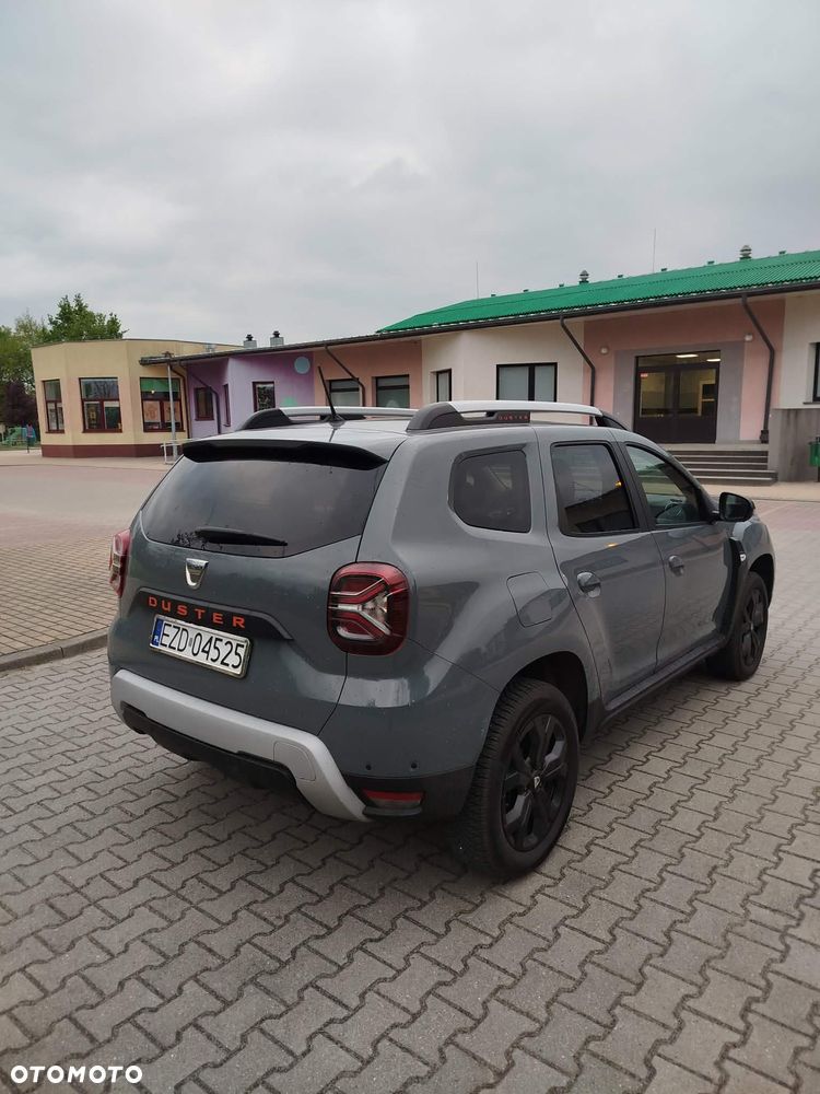 Dacia Duster 1.0 TCe SL Celebration - 6