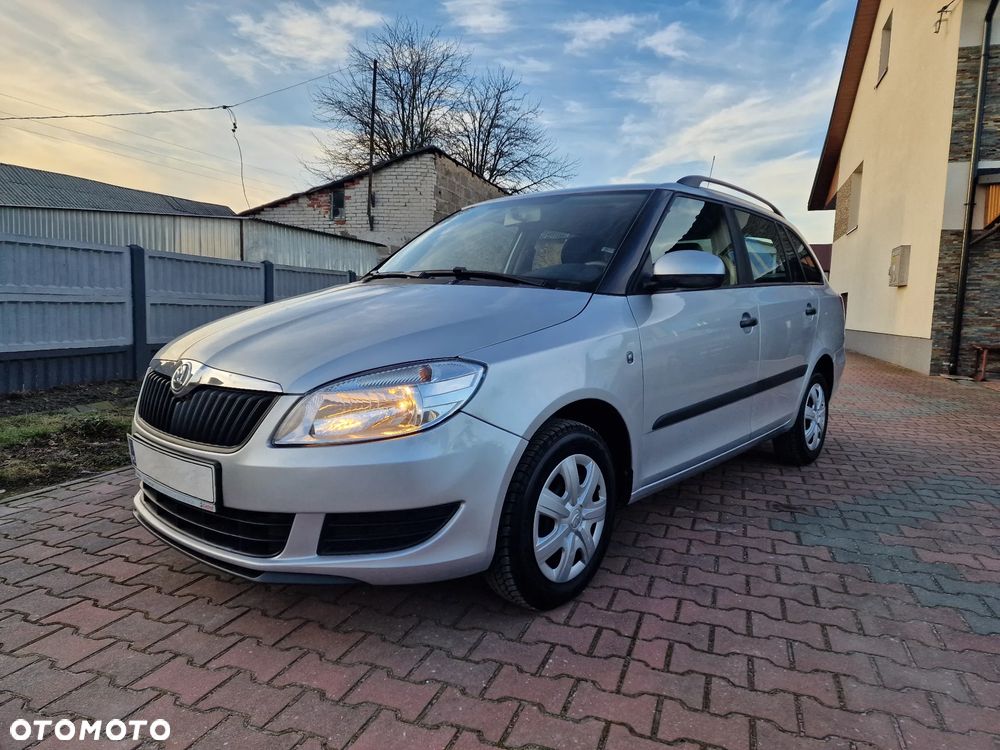 Skoda Fabia 1.4 16V Ambition - 1
