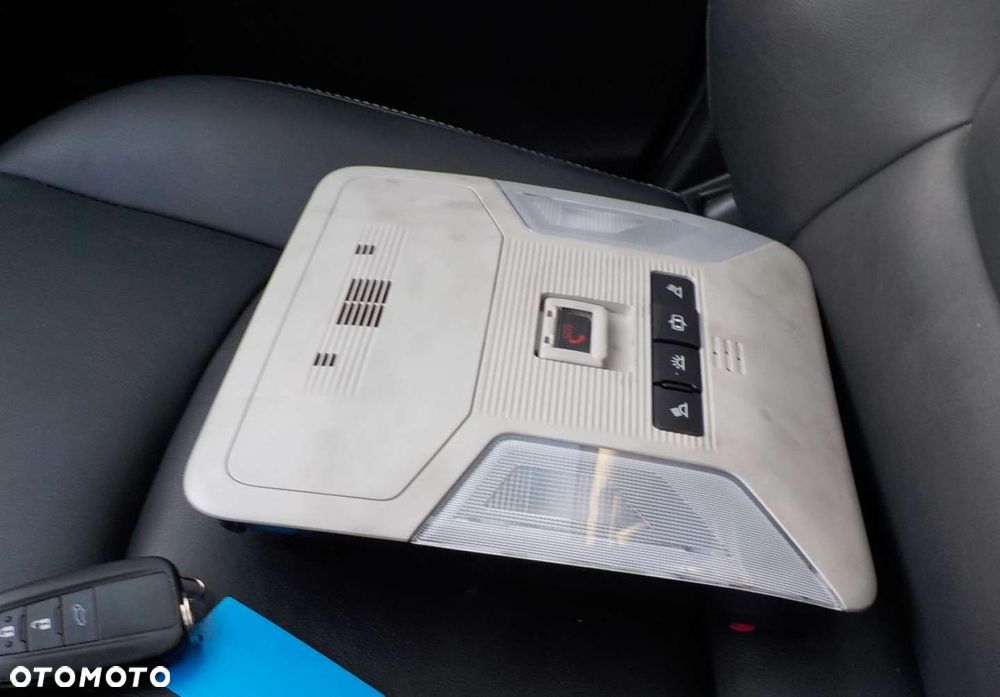 Toyota RAV4 - 26