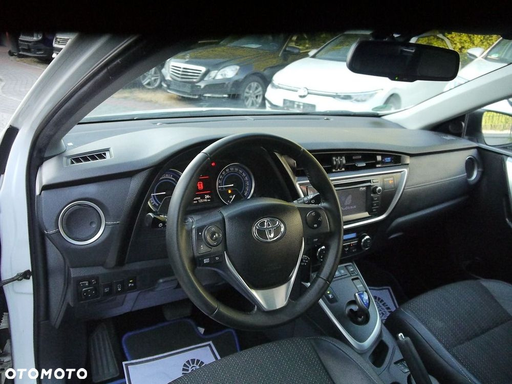 Toyota Auris - 27
