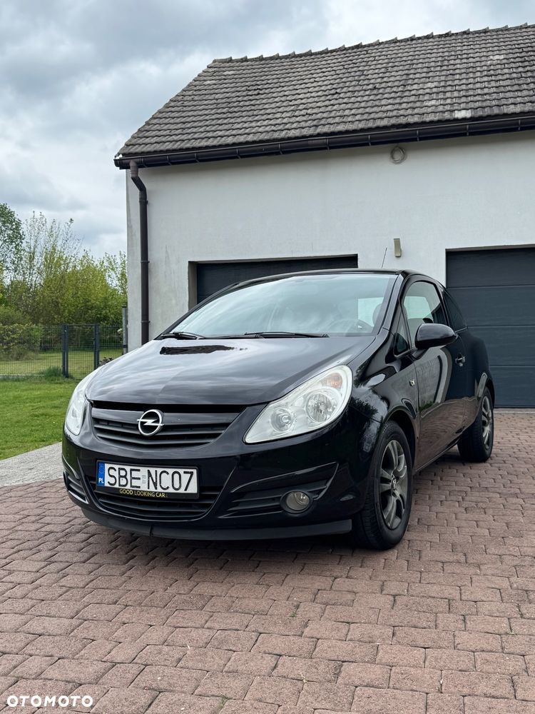 Opel Corsa 1.2 16V Cosmo - 1