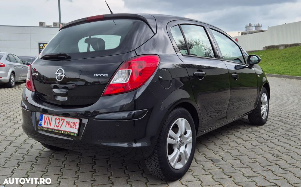 Opel Corsa 1.3 CDTI DPF Color Elegance - 2