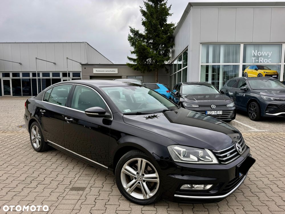 Volkswagen Passat - 2