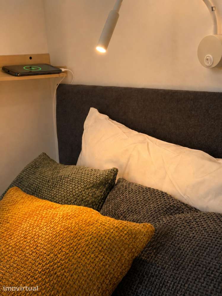 Quarto - localizado em Intendente Lisbon - Grande imagem: 4/15