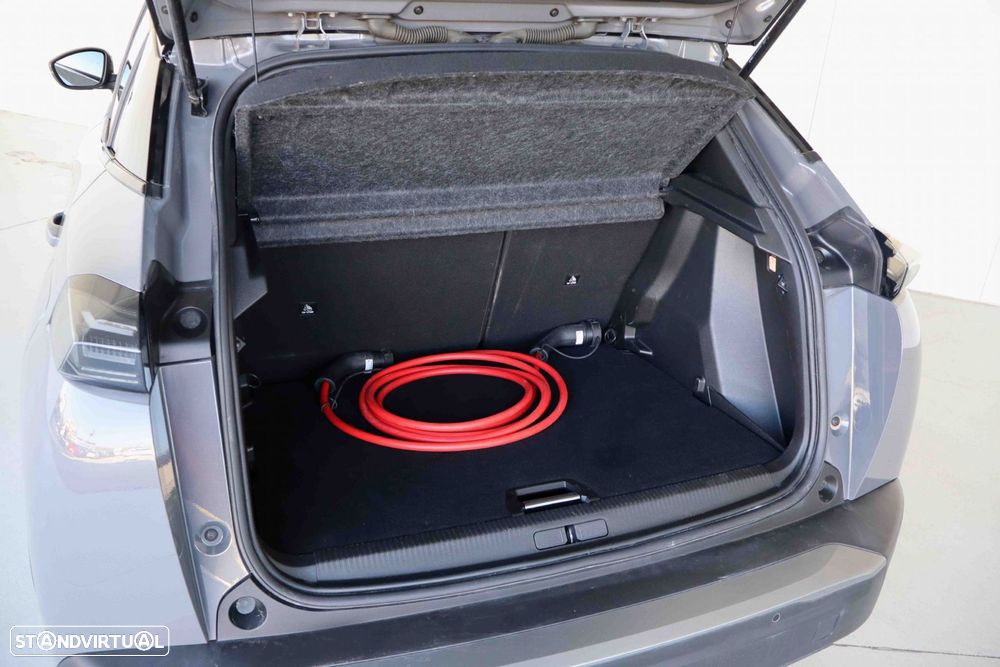 Peugeot e-2008 54 kWh GT - 7