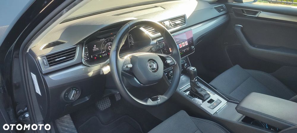 Skoda Superb 2.0 TDI SCR Ambition DSG - 15